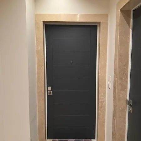 Casa Edo אבזאנו