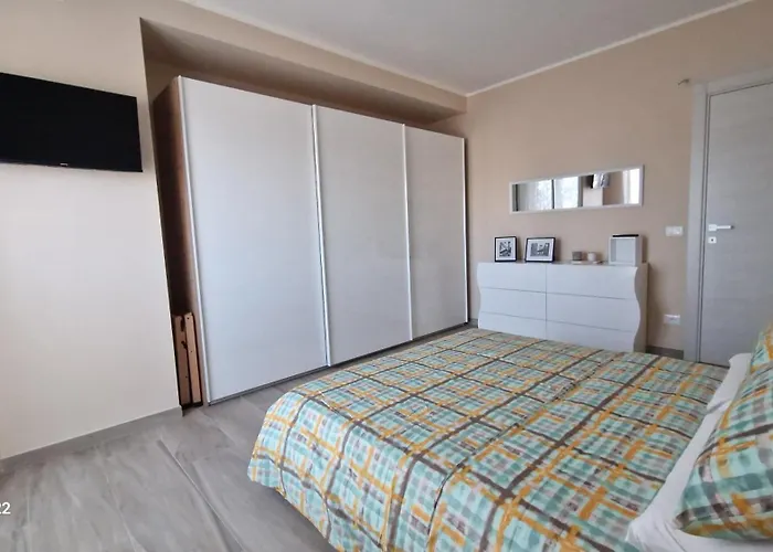 Casa Edo 3* アヴェッツァーノ